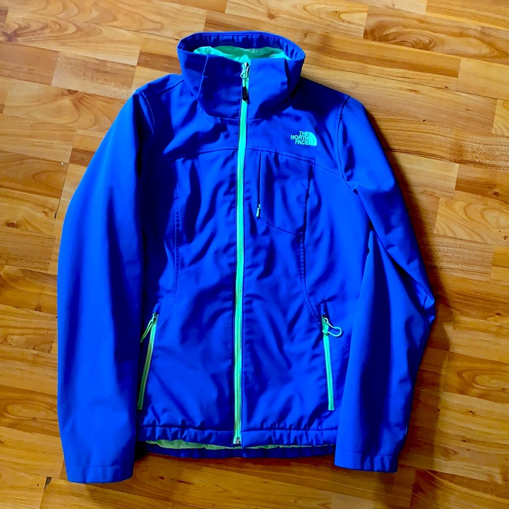 Women’s north face